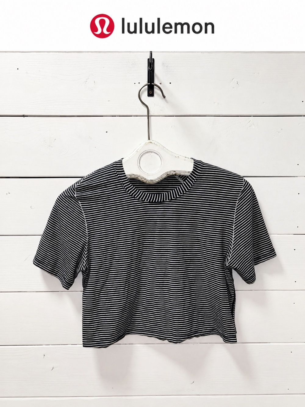Lululemon Striped Cropped T-Shirt Black & White Estimated Size 2